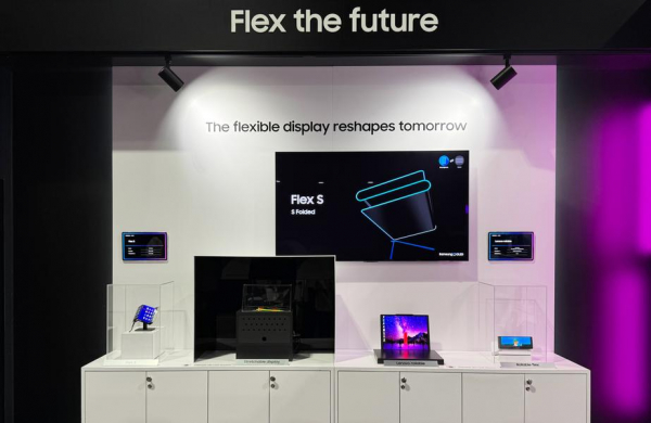 Samsung показала экран для VR-гарнитуры с яркостью 20 000 нит