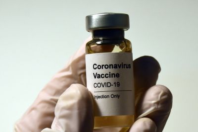 ВОЗ рекомендовала адаптировать новые бустеры вакцин от COVID-19 только к подвариантам XBB