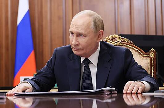 Путин поздравил Индию