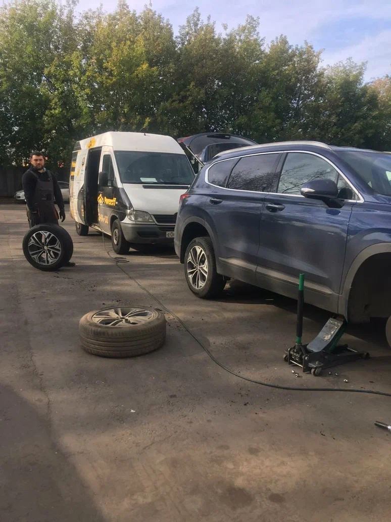 Колесо не ждет: когда выручит выездной шиномонтаж