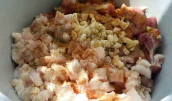 Домашние колбаски без кишок - фото шаг 2