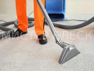 Как убрать неприятный запах с ковролина?